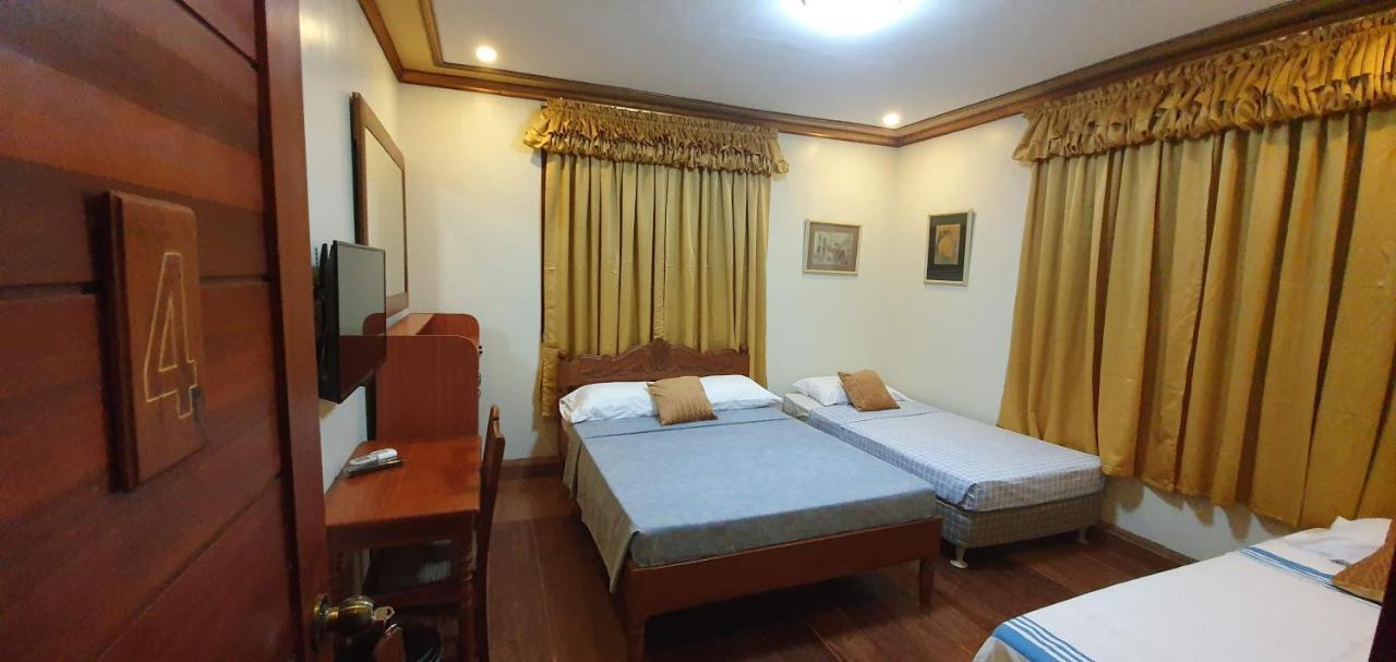 Batac Casa Familya酒店 外观 照片